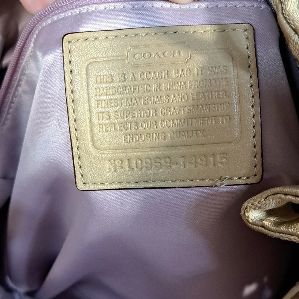 Coach Classic Bag in Mint Condition!